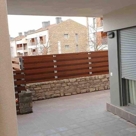 Chalet adosado entero, bbq y piscina comunitaria Sabiñánigo Exterior foto