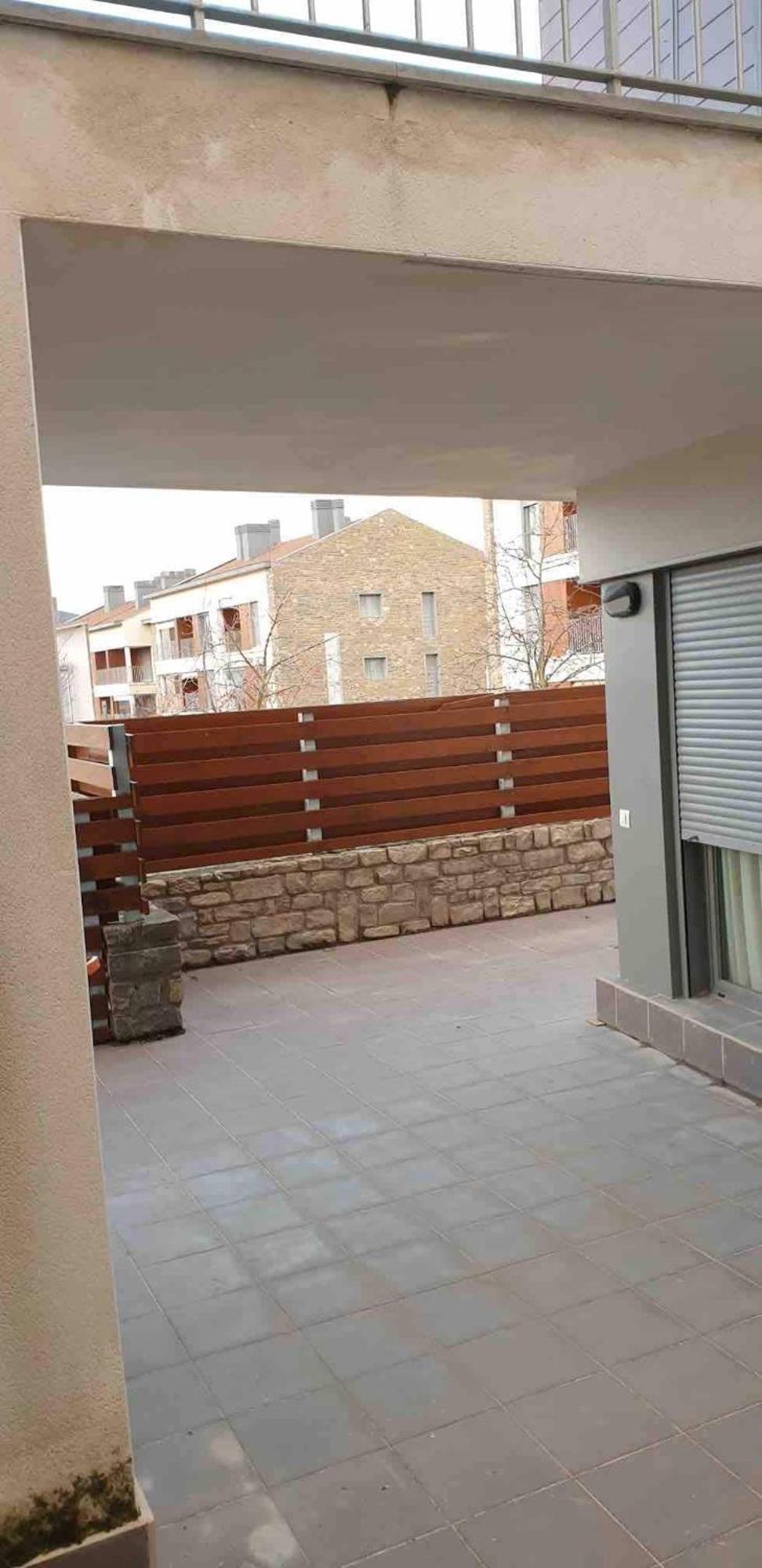 Chalet adosado entero, bbq y piscina comunitaria Sabiñánigo Exterior foto